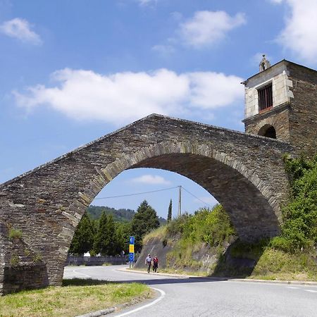Pons Minea Portomarín Exterior foto
